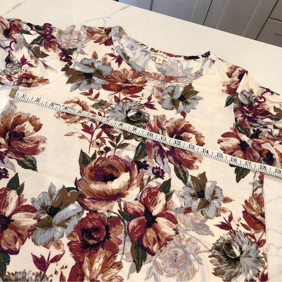 Hem & Thread Floral Multicolor Ruffle Sleeve Shift T-Shirt Swing Dress M - Picture 10 of 10